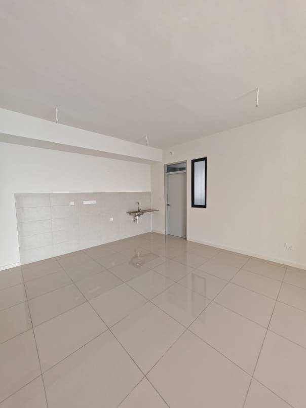 emerald 9 Freehold mrt 1300sf - photo 13