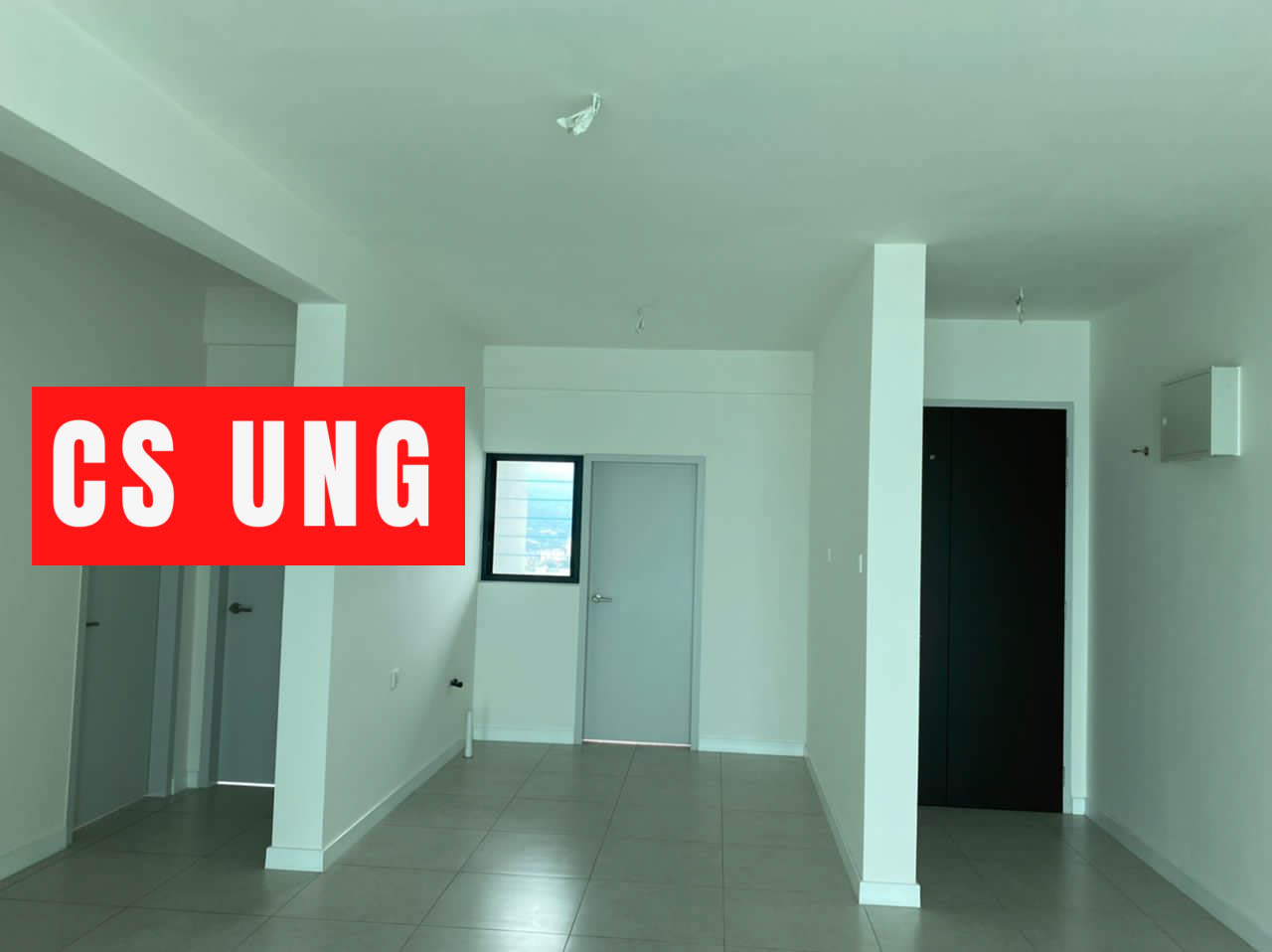3 Residence 1033sf - photo 2