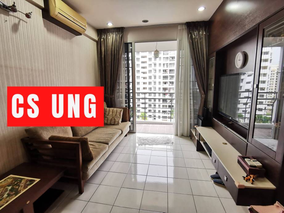 Putra Place 1000sf Poolview - photo 3