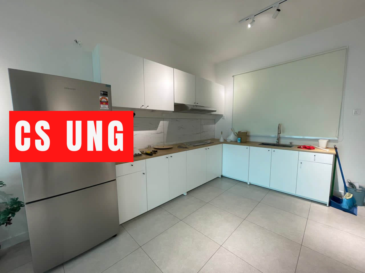 3 Residence 851sf - photo 3