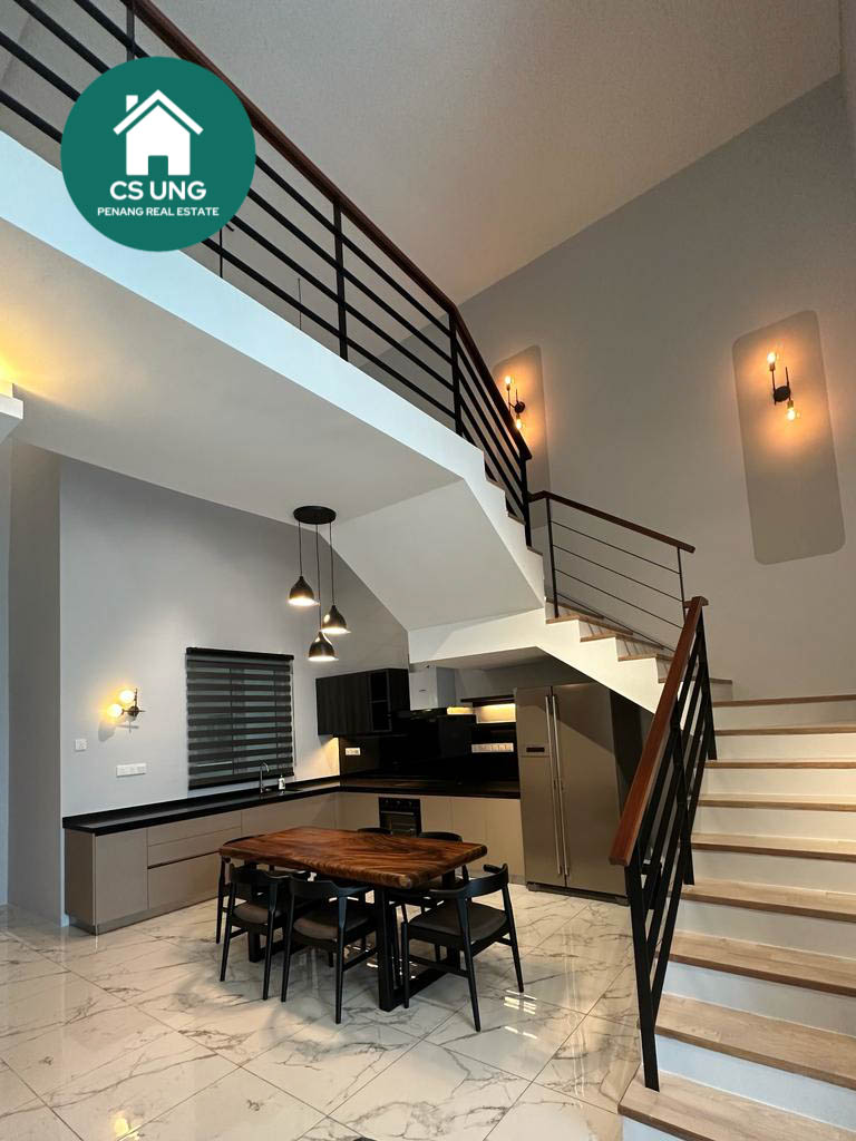 Quaywest Residence 2019sf for rent - photo 2