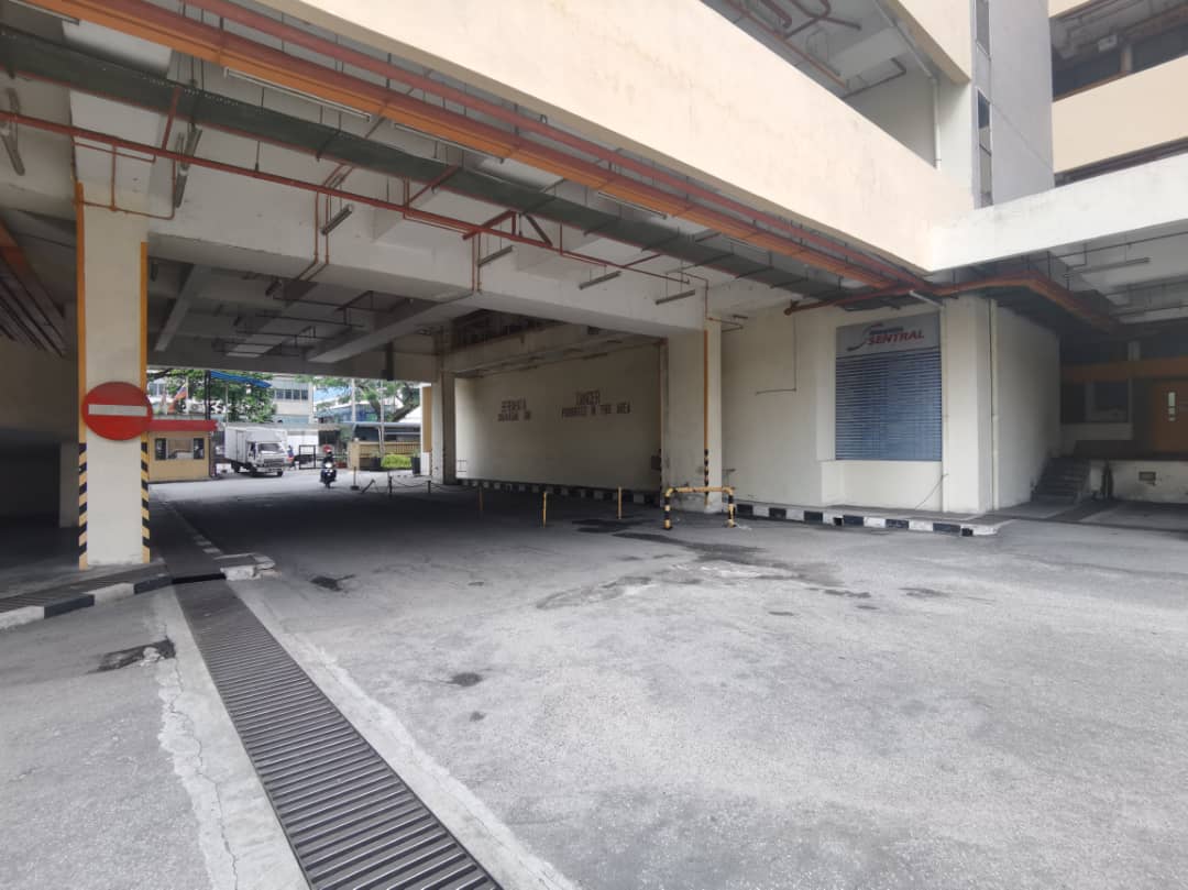 Segambut Kepong Warehouse Kompleks Sentral kalai - photo 2