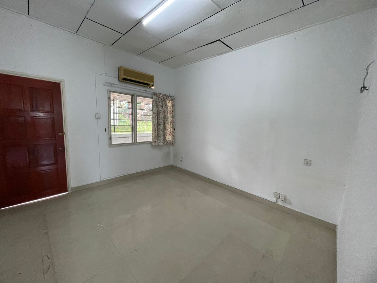 Yulek Height Taman Yulek Jeannie 2d2m 2024 - photo 9