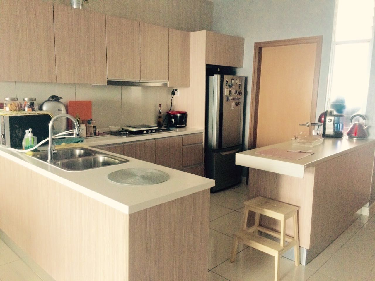 Royal regent condominium - photo 4
