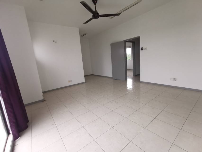 Park Villa Town House 1560sf bandar bukit puchong - photo 3