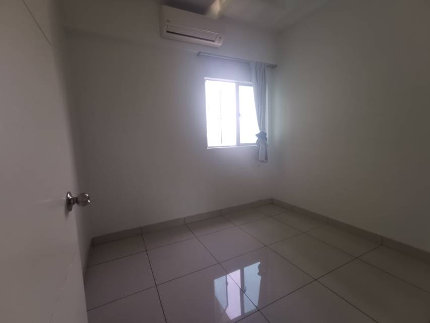 Rimba Residence 1321sf 680k - photo 4