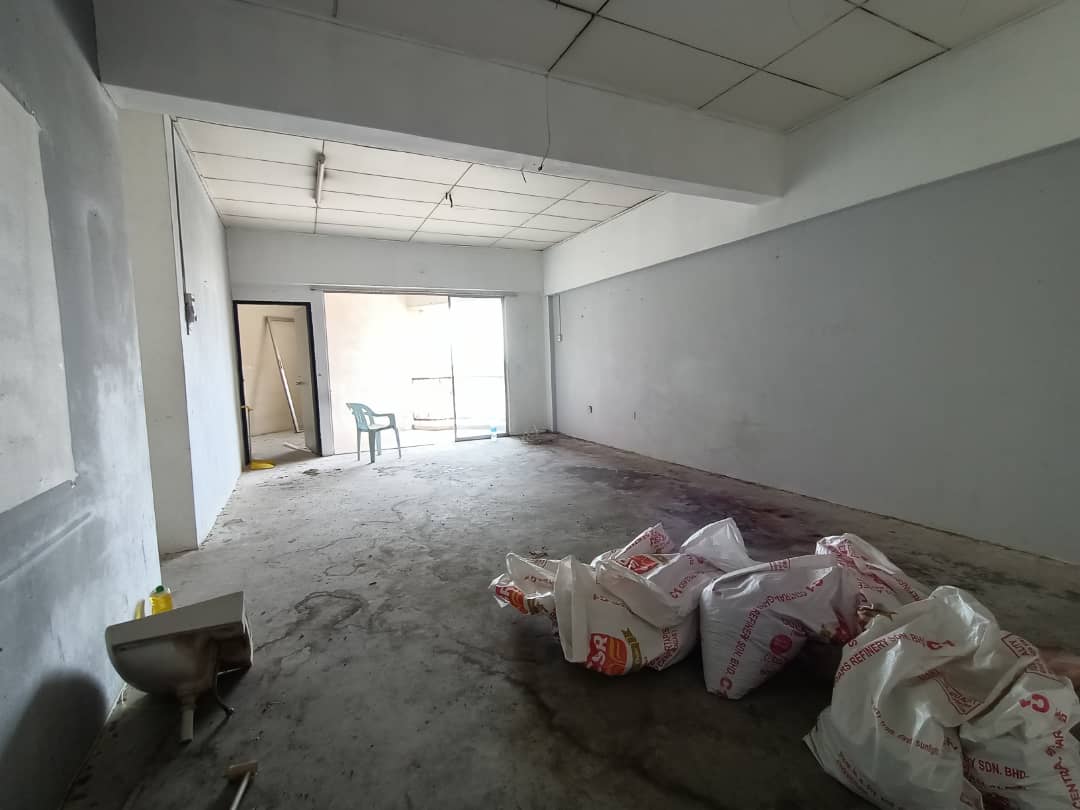 Puteri Court 1264sf ampang taman putra - photo 2