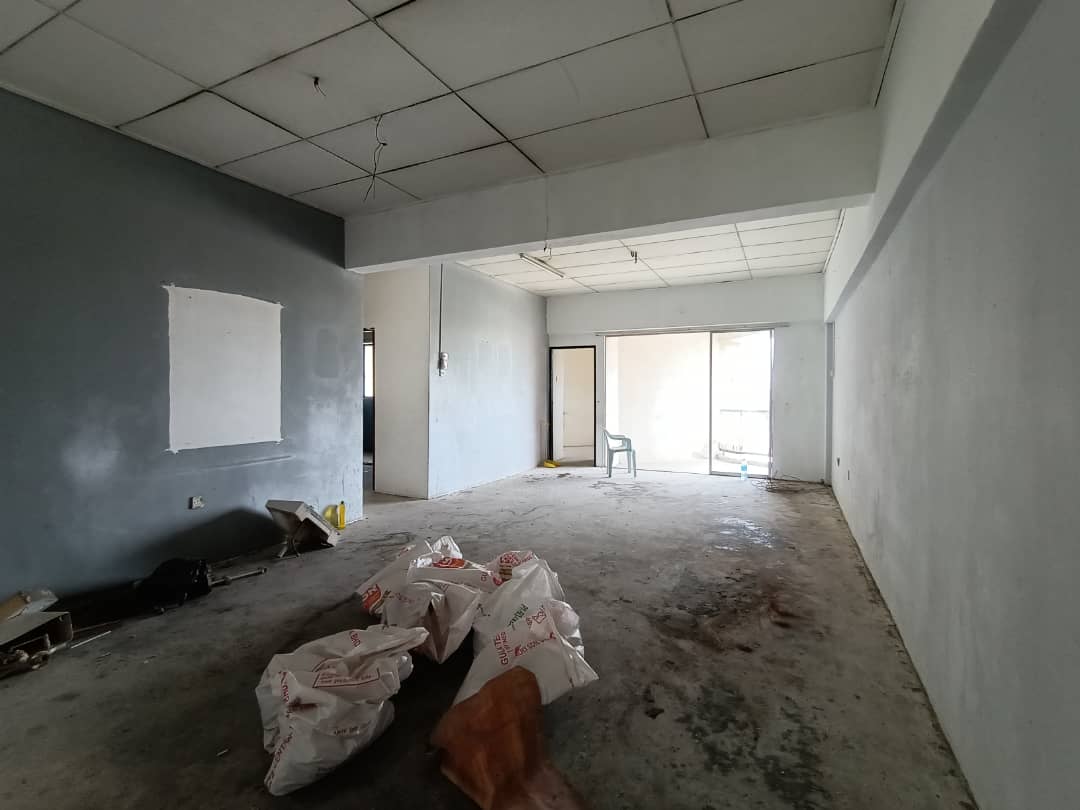 Puteri Court 1264sf ampang taman putra - photo 5