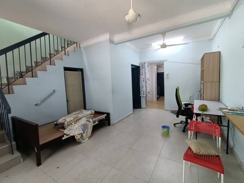 Taman Puchong Utama PU6 2sty rent - photo 2