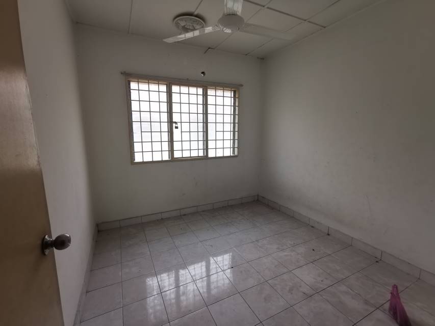 Bandar puchong utama PU8 corner - photo 12
