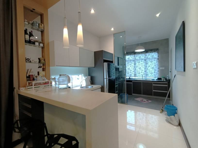 Amanria residence 3sty corner house - photo 4