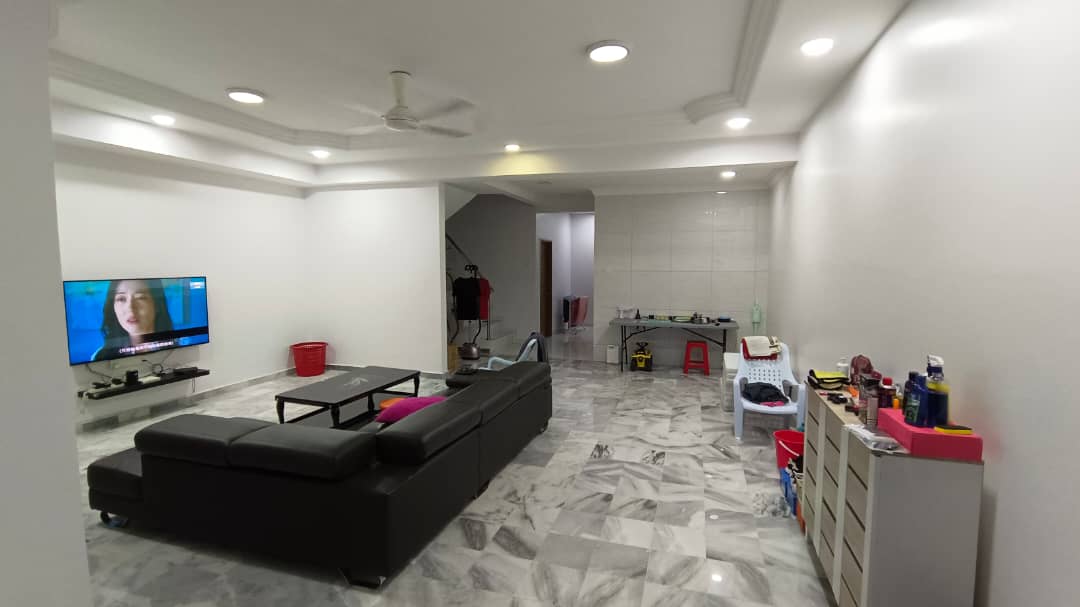 Bayan Hill Homes 22x ...