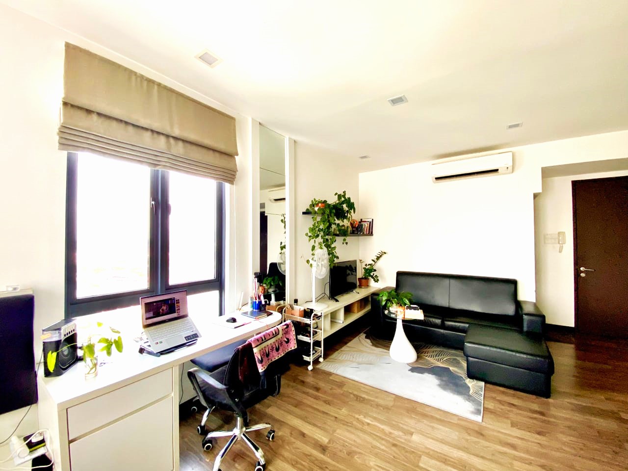 Landmark Residence B-17-20 - photo 2