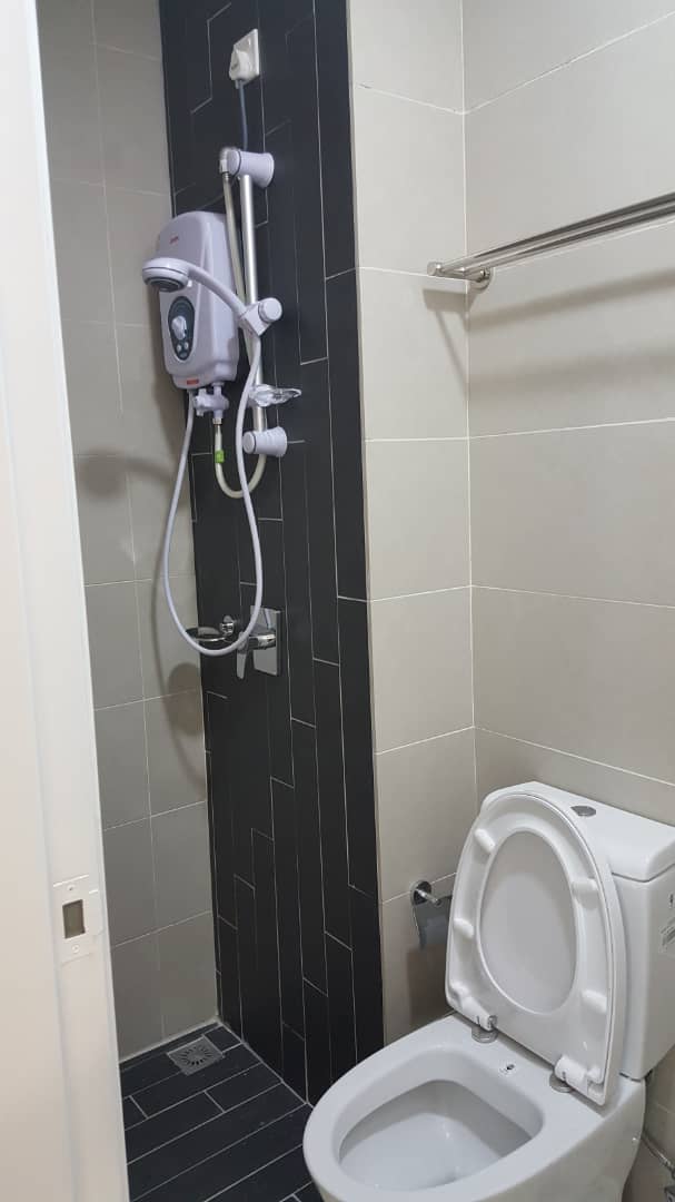 H2O Residences A-11-02 - photo 11
