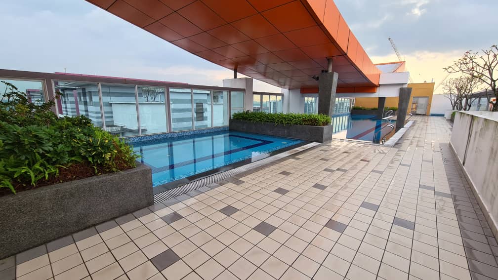 Pacific Place 2 rooms 906 sf Lowest price - photo 4