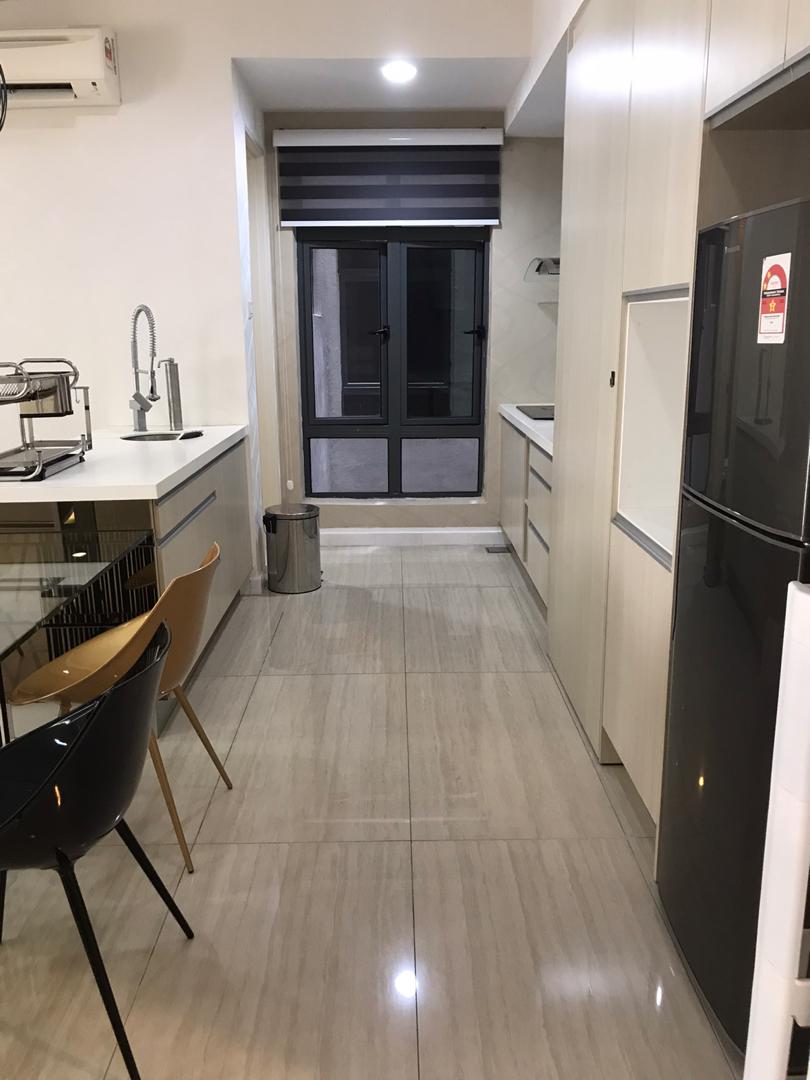 Eve Suite B-19-08 - photo 3