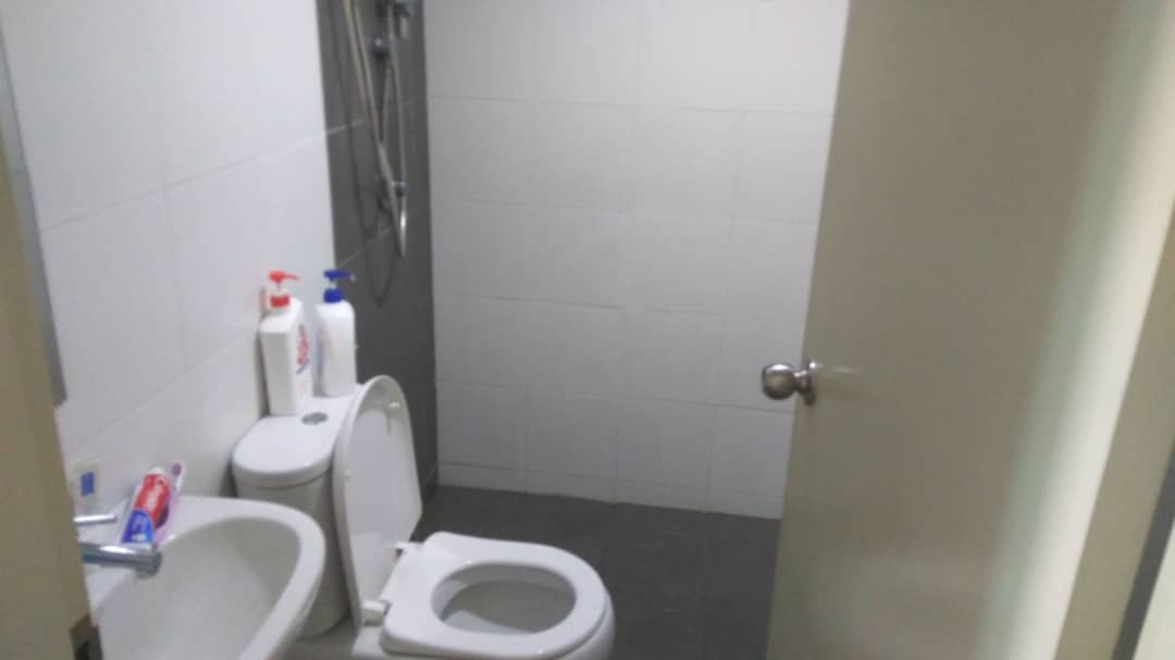 Pacific Place A-13-16 - photo 2