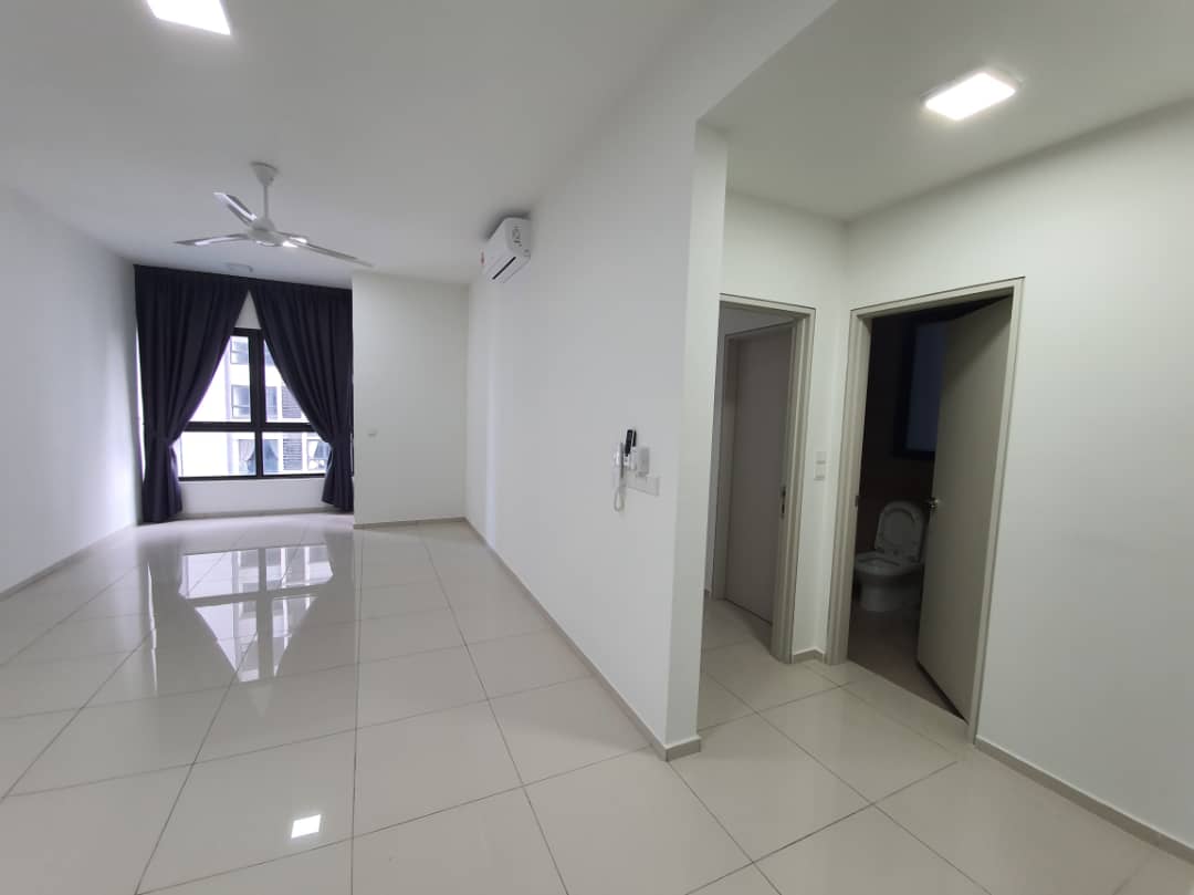D sara Central  809sf  1400 - photo 5