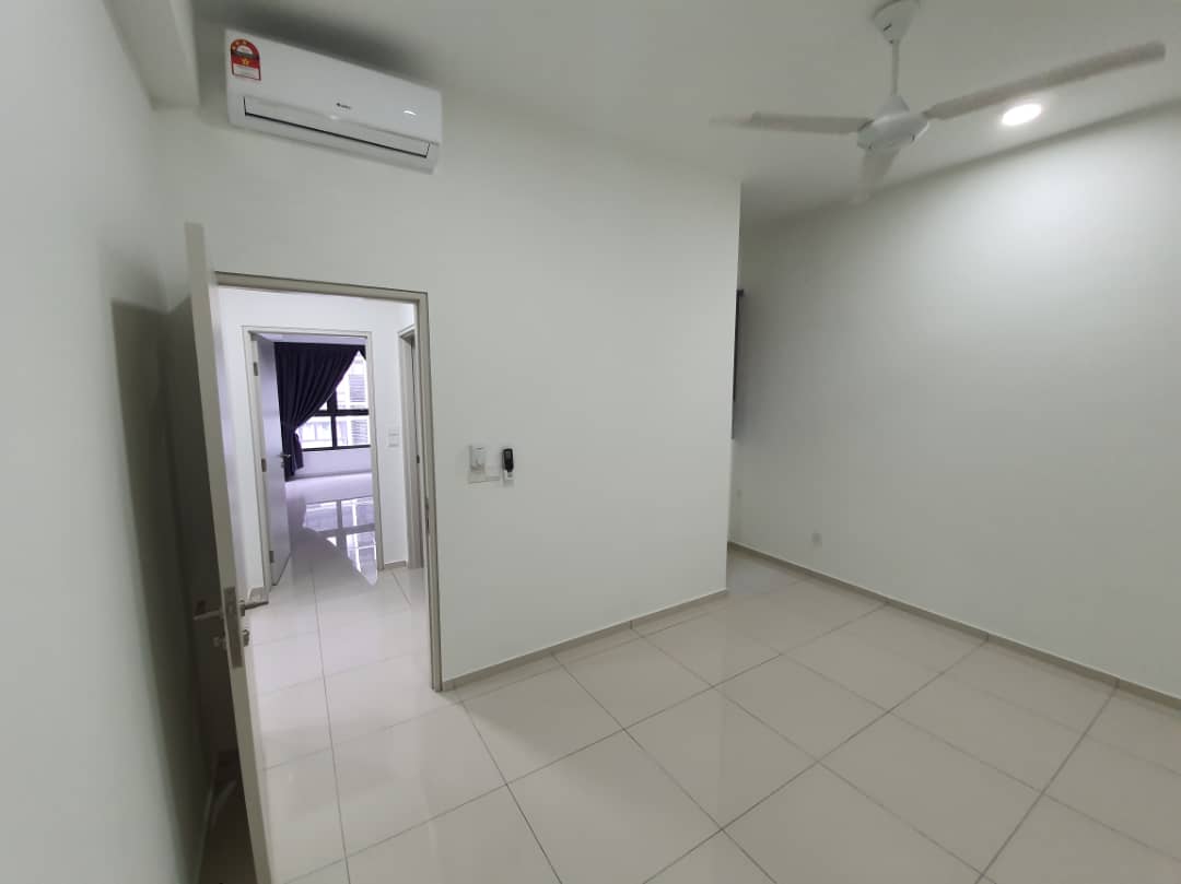 D sara Central  809sf  1400 - photo 6