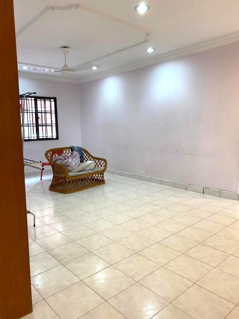 Evergreen Park Scot Pine 3r3b PF 1650sqft RM2000 - photo 4