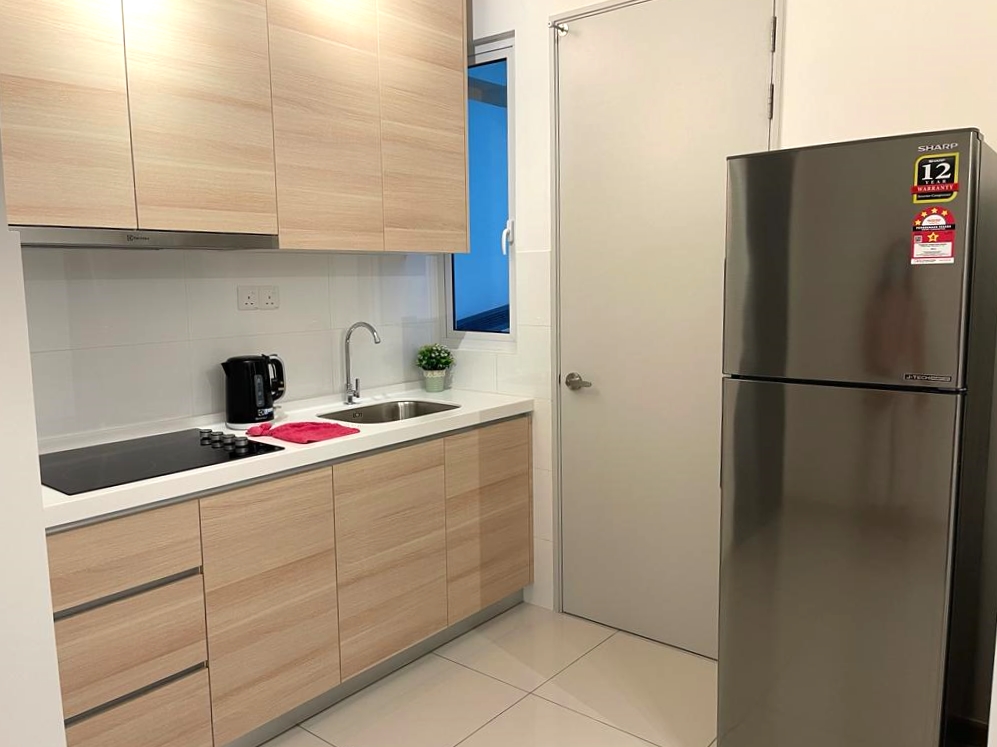 RYAN and MIHO 3r2b Fully Furnished 818sqft RM2100 - photo 2