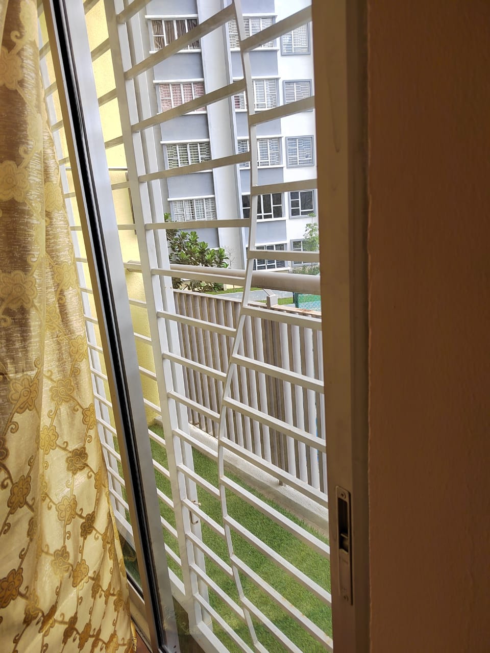 Residensi Alam Damai PR1MA 3r2b PF 950sqft RM1500 - photo 6