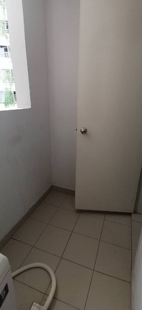 Univ 360 Place 2r2b PF 710sqft RM1200 - photo 3
