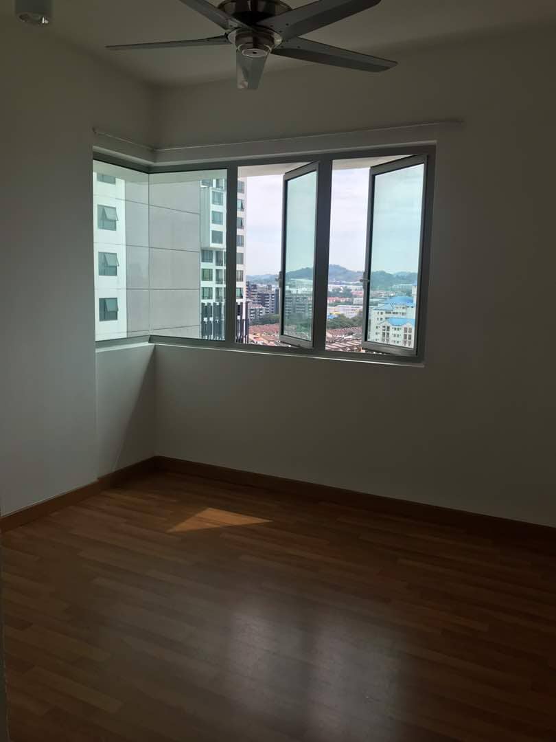 Garden One South 3r2b FF 1060sqft RM1350 - photo 4