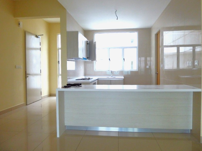 Green Residence 4r5b PF 1557sqft RM2400 - photo 3