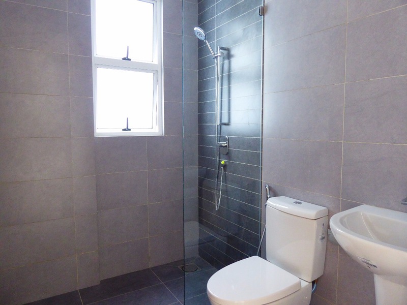 Green Residence 4r5b PF 1557sqft RM2400 - photo 12