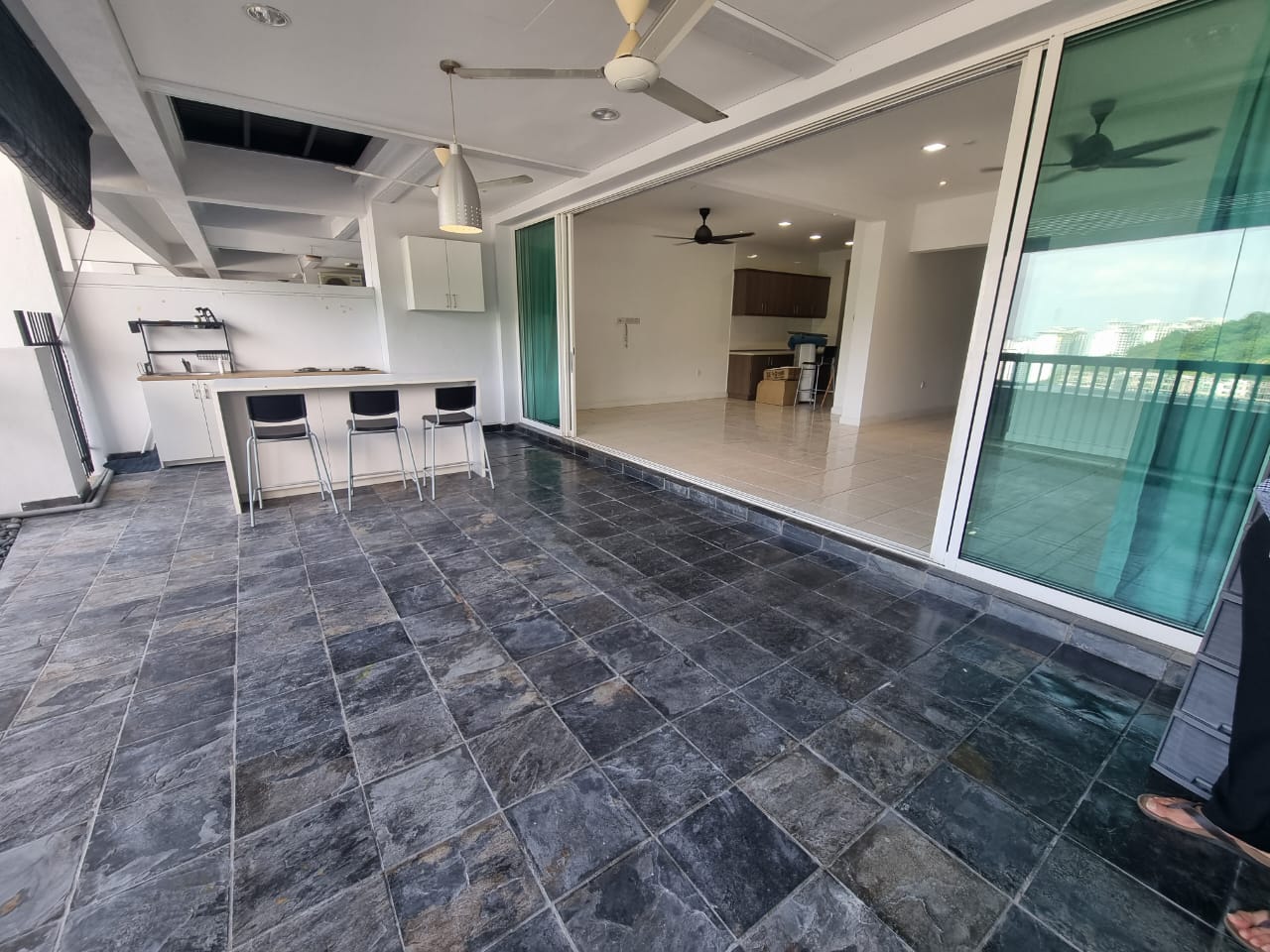 Armanee Terrace 3r3b PF 2334sqft RM4000 - photo 5