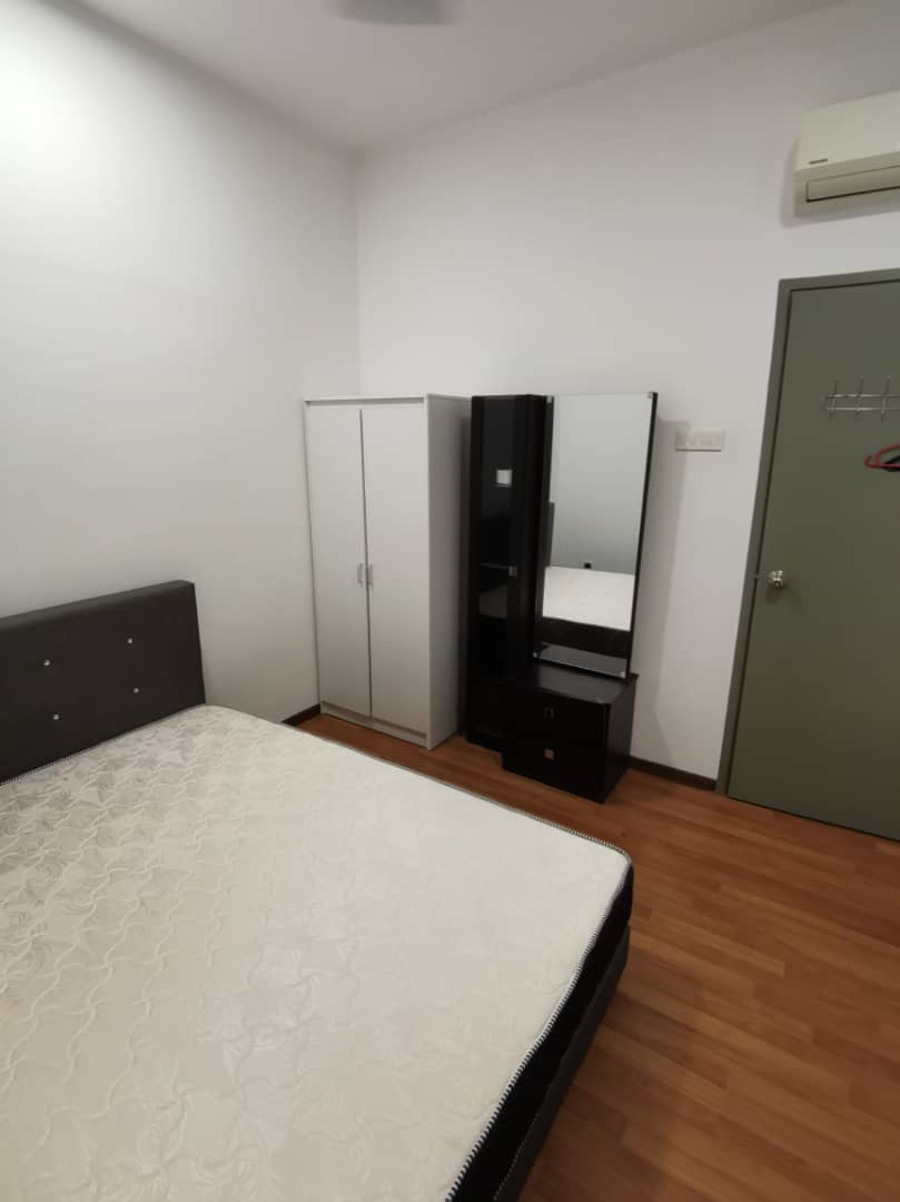 Flora One South 3r2b FF 1031sqft RM1800 - photo 3