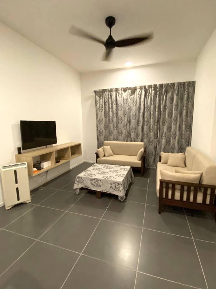 Ativo Suites 2r1b FF 751sqft RM2400 - photo 1