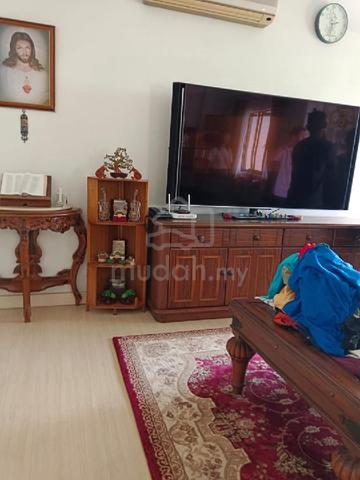 Li Villas 4r3b FF 1593sqft RM3800 - photo 2