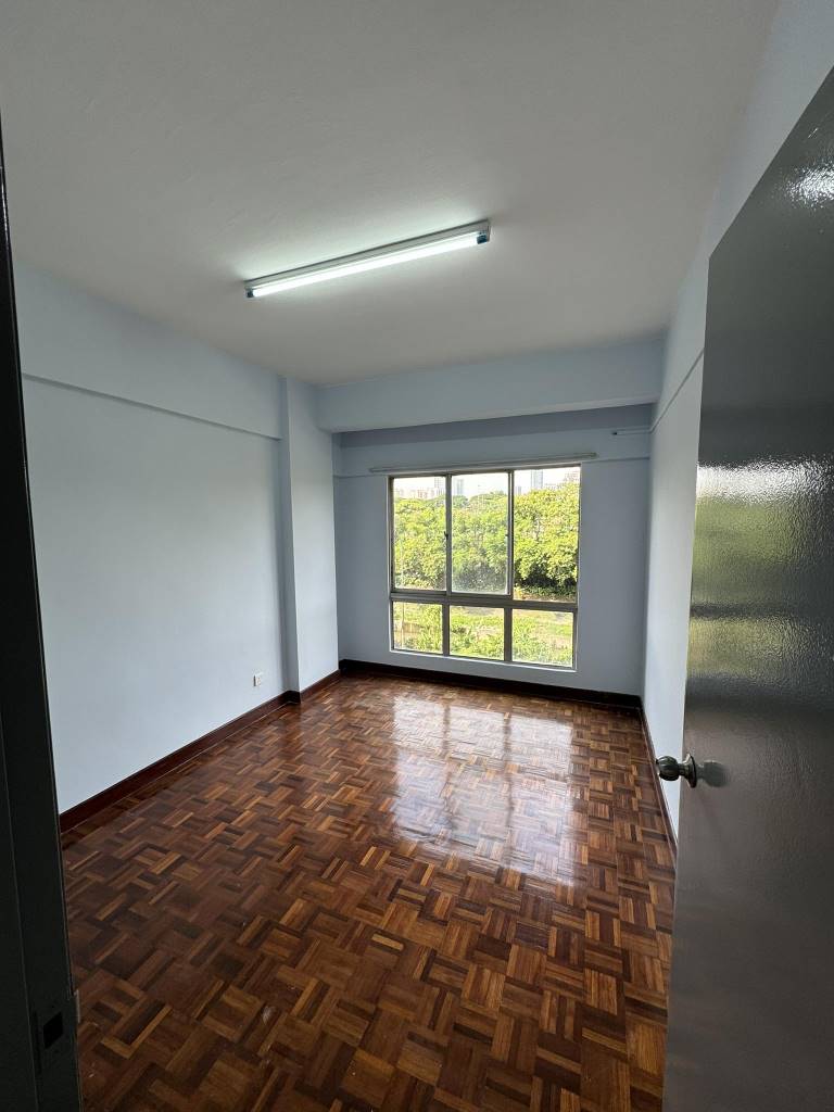 Abadi Indah 3r2b PF 850sqft RM1000 - photo 2