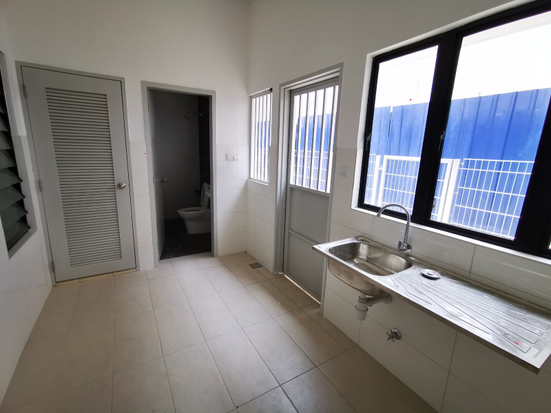 Setia Utama 3, Setia Alam 2 Storey Terrace ForSale - photo 4