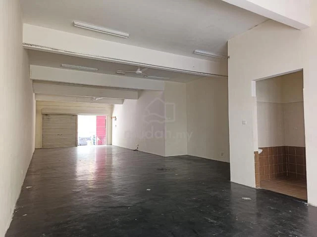 Seria 88, Setia Alam 4 Storey Shoplot For Sale - photo 4