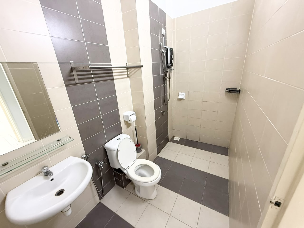 Setia Indah 12, Setia Alam 2 Storey House For Sale - photo 4