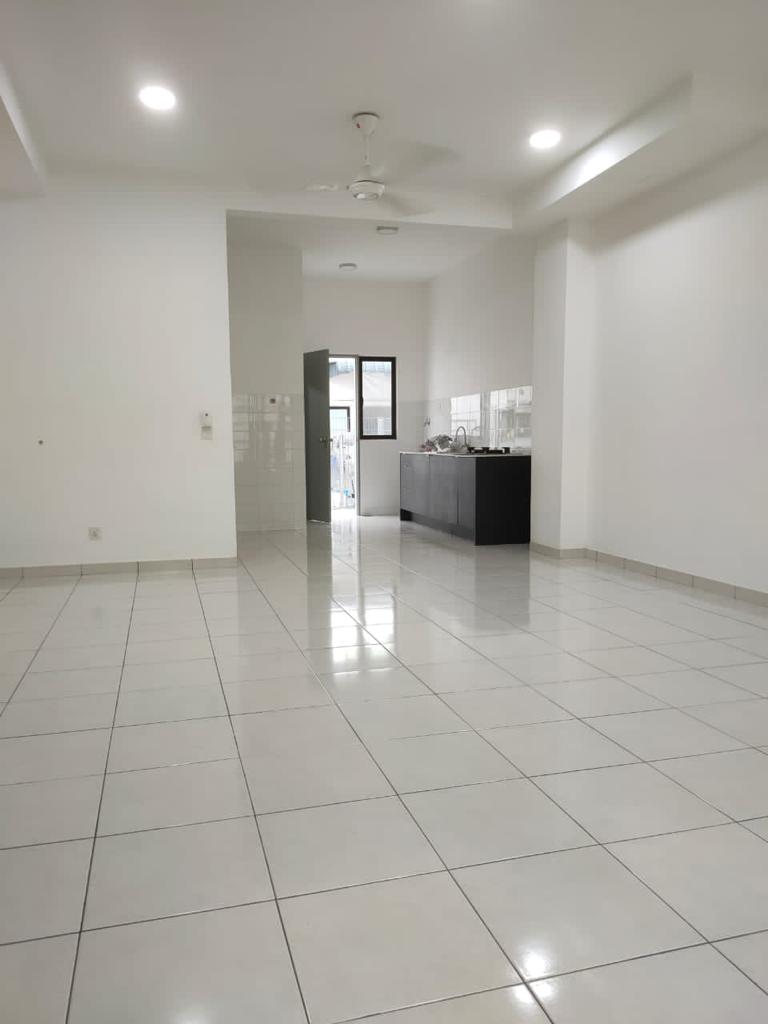 Setia Permai, Setia Alam Double Storey House RENT - photo 2