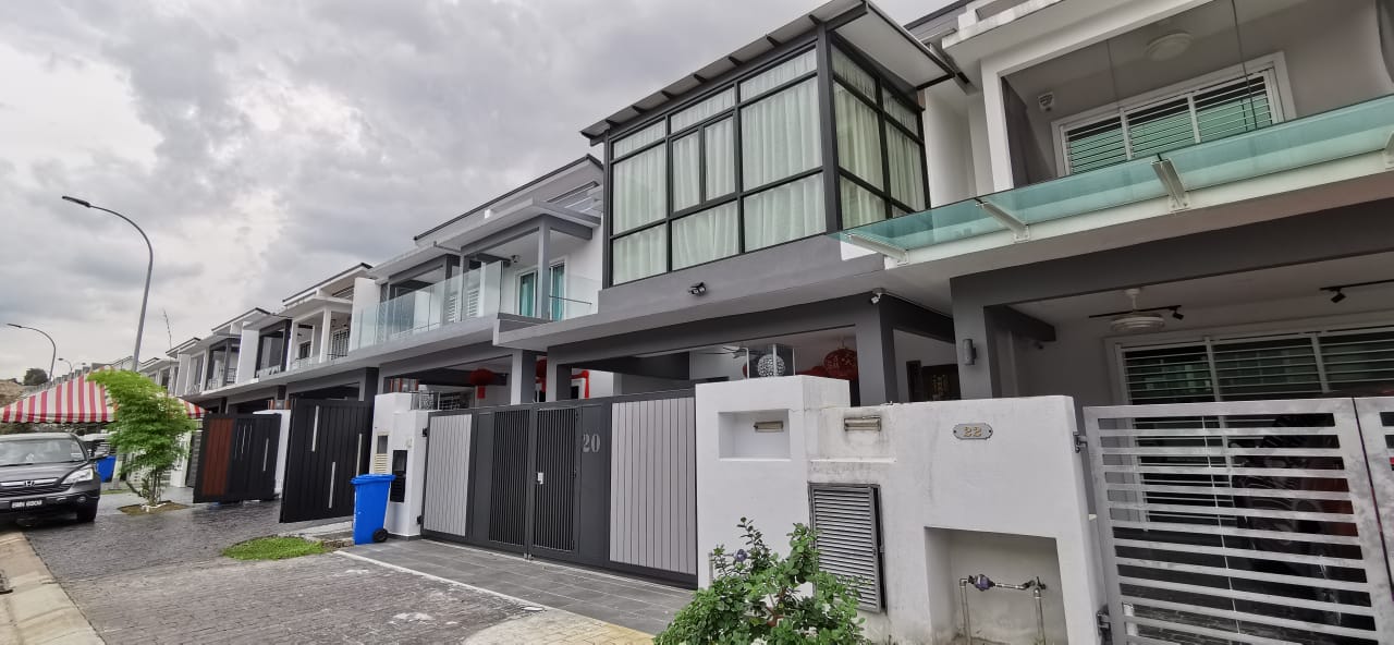 Anggun Setia Alam Double Storey House for Sale - photo 3