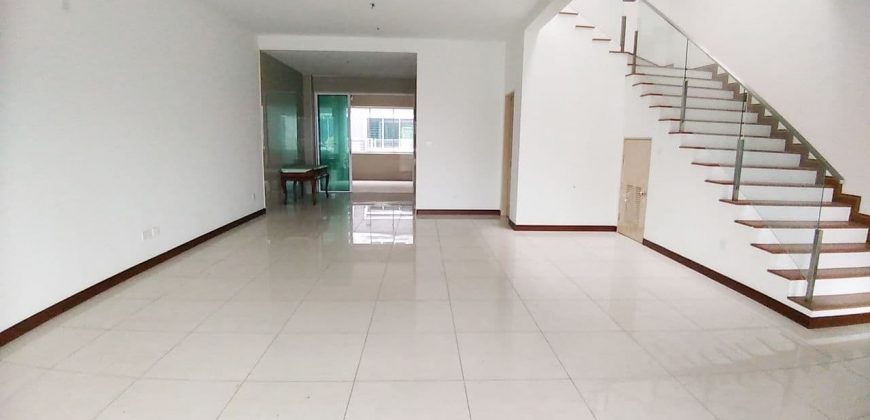 Anggun Setia Alam Double Storey House for Sale - photo 4