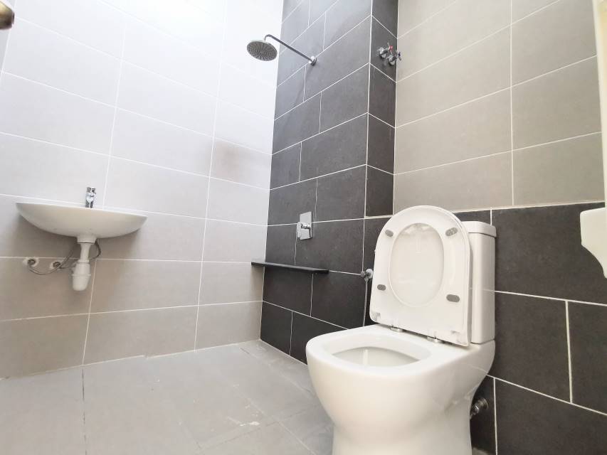 Setia Utama 3, Setia Alam 2 Storey House For Sale - photo 11