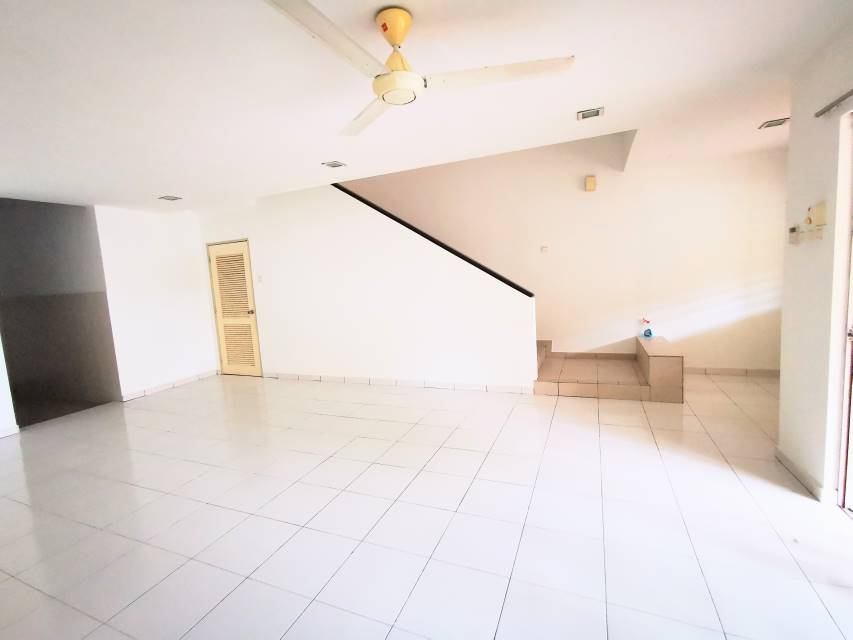 Setia Perdana, Setia Alam, 2 Storey House for Sale - photo 3