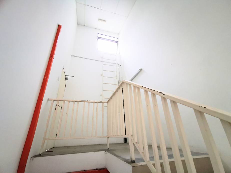 Setia Taipan 2, Setia Alam Shop For Rent - photo 4