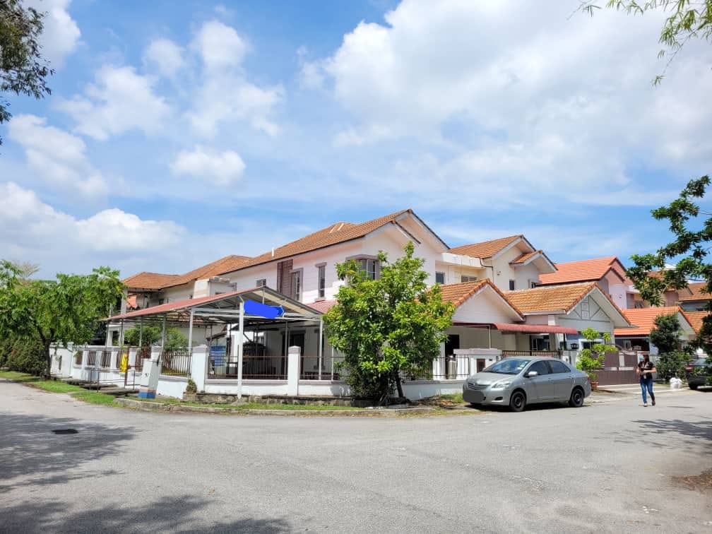 Aman Perdana, Klang 2 Sty Semi D Corner - photo 2
