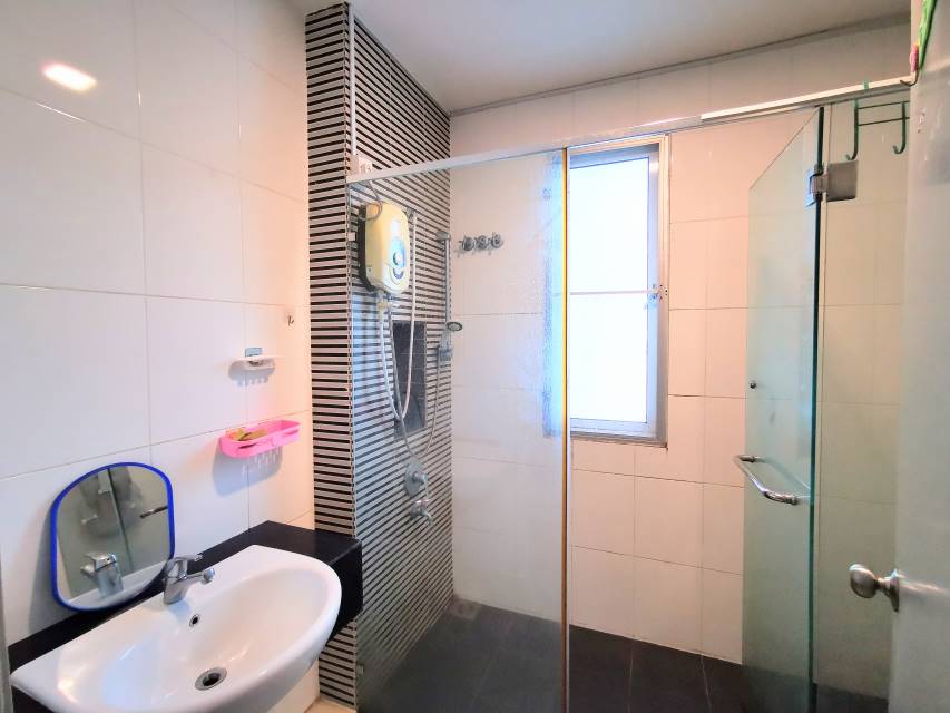 Delora, Bandar Bukit Raja, 3 Storey House Sale - photo 11
