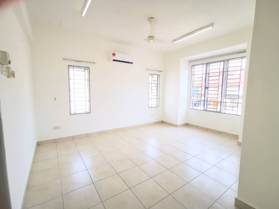 Setia Alam, Setia Perdana 2 Storey Endlot For Rent - photo 10
