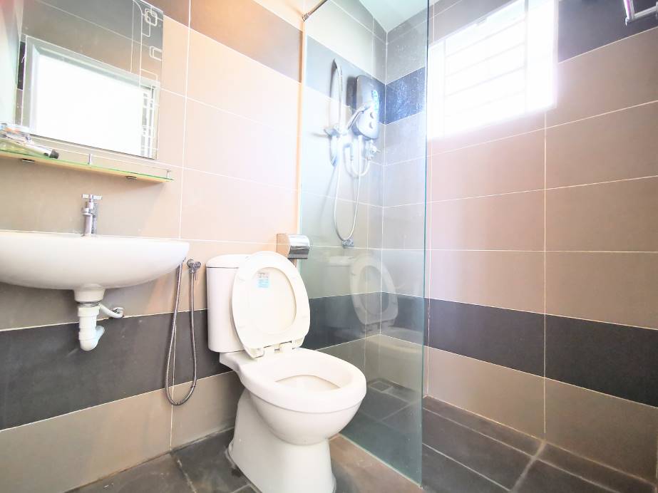 Setia Alam, Setia Perdana 2 Storey Endlot For Rent - photo 12