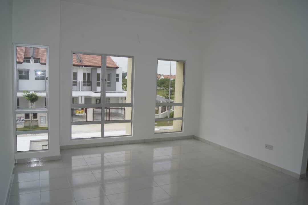 Setia Indah 11, Setia Alam 2 Storey House Sale - photo 3