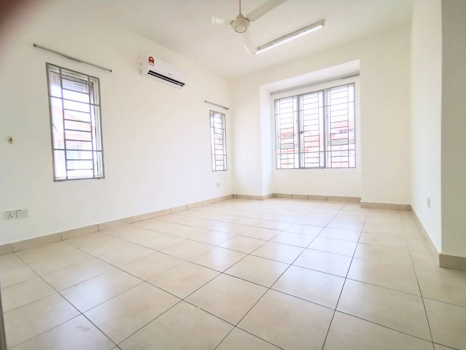 Setia Alam, Setia Perdana 2 Storey House End Lot - photo 6